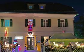 Pension - Alt - Strassgang